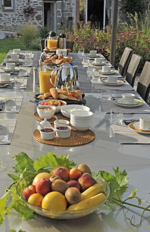 Domaine De La Jarrige Hotel Saint-Vaury ภายนอก รูปภาพ
